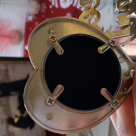 NEW Sweet Heart Frame Stocking Holder - Picture 6 of 6